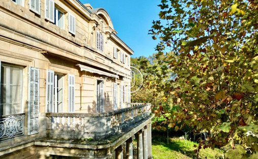 Villa in Mouriès, Provence-Alpes-Côte d'Azur, France 1