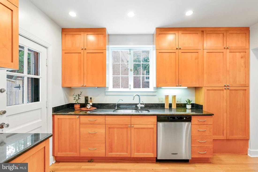House in Chevy Chase, Maryland, United States 4 - 18603864