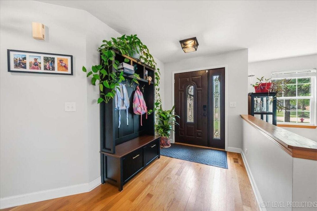House in Aurora, Illinois, United States 2 - 18601426