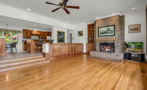House in Mill Spring, North Carolina, United States 1
