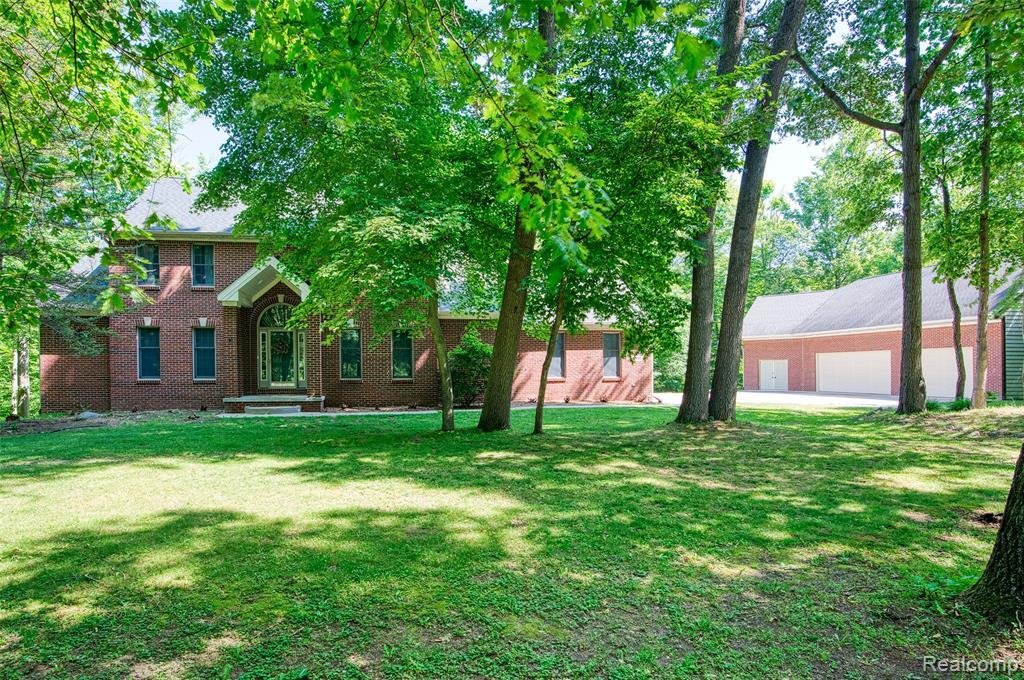 House in Brighton, Michigan, United States 3 - 18600108
