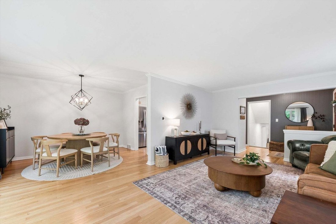 House in Glen Ellyn, Illinois, United States 5 - 18601387