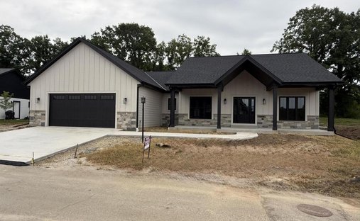 House in Jackson, Wisconsin, United States 1