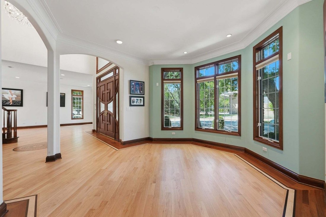 House in Skokie, Illinois, United States 4 - 18601374
