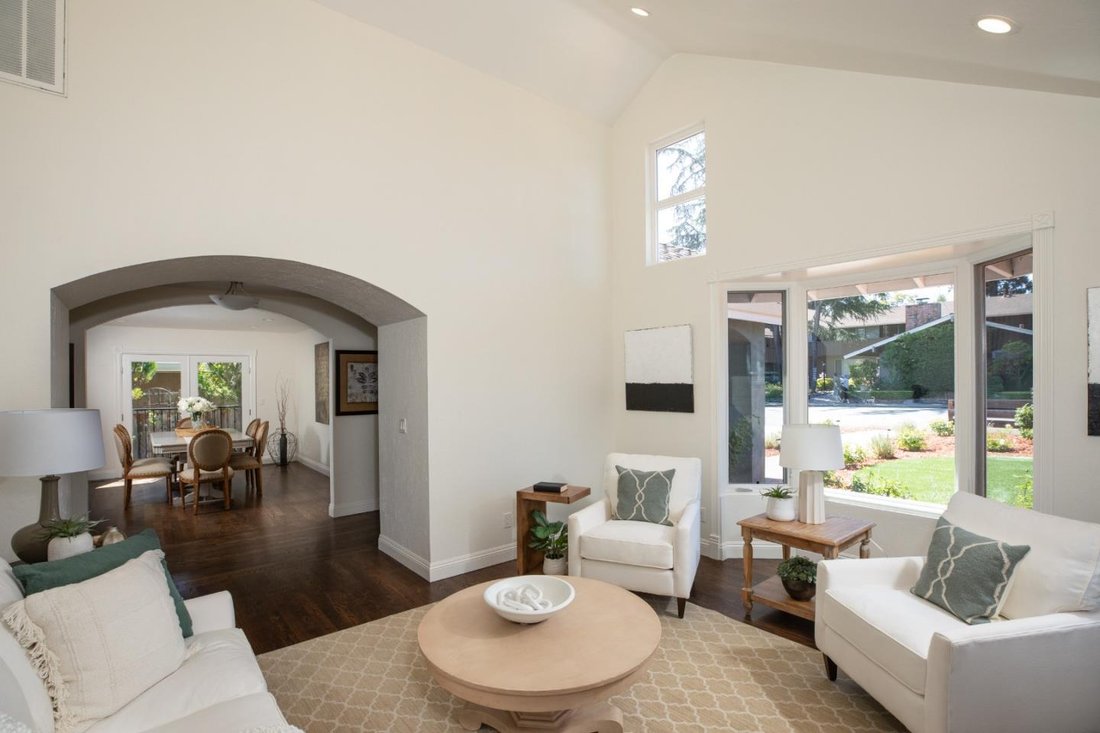 House in Los Altos Hills, California, United States 5 - 18600629