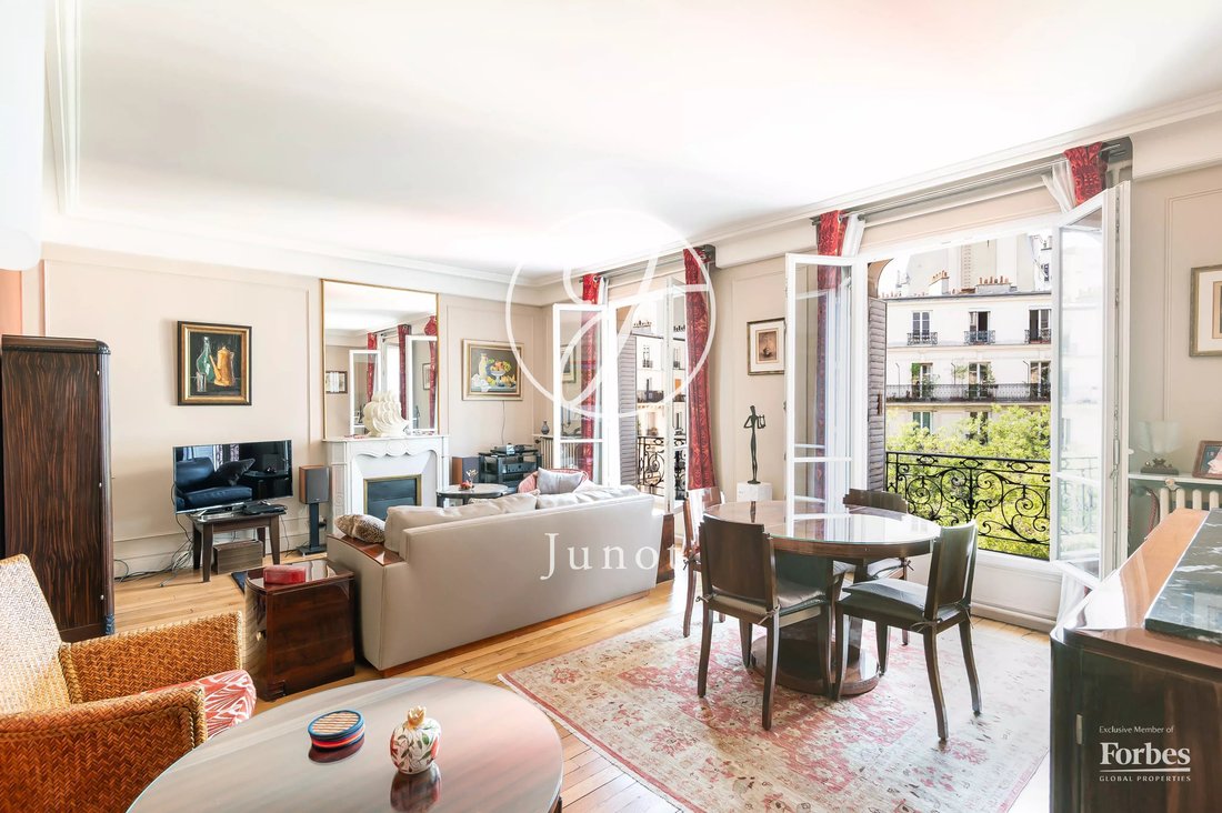 Apartment in Clignancourt-Jules Joffrin, Paris 18e Arrondissement, Paris 3 - 18602810