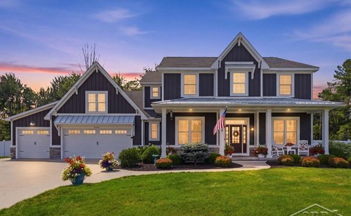 House in Midland, Michigan, United States 1