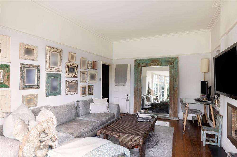 Apartment in Earls Court, Kensington And Chelsea, England 3 - 18596537