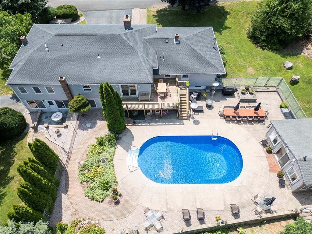 House in Westerly, Rhode Island, United States 5 - 18600035