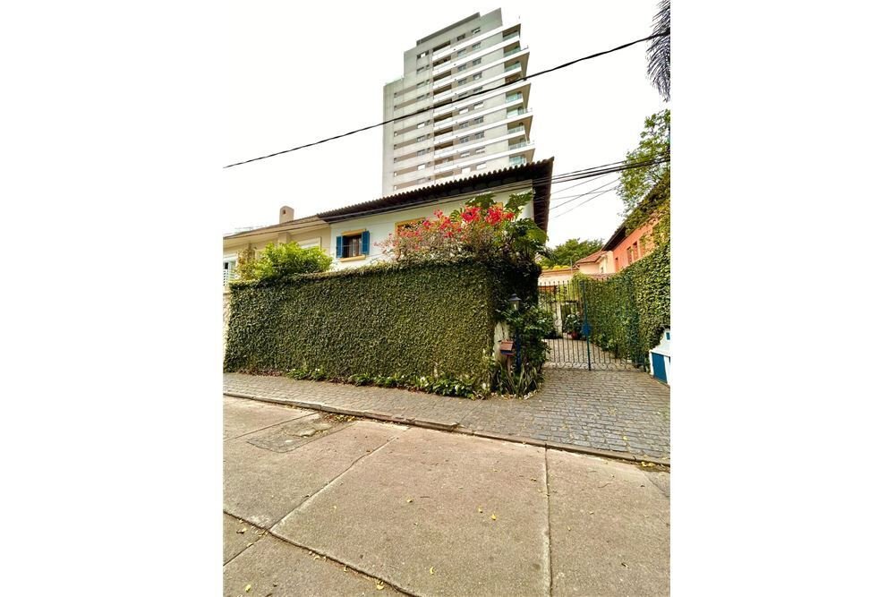 House in São Paulo, State of São Paulo, Brazil 1 - 18599462