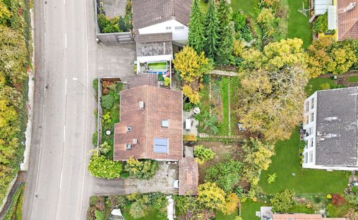 House in Oberwil, Basel-Landschaft, Switzerland 1