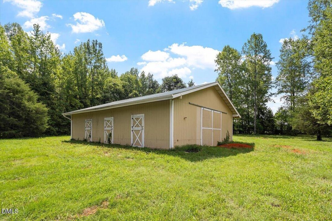House in Efland, North Carolina, United States 5 - 18596883