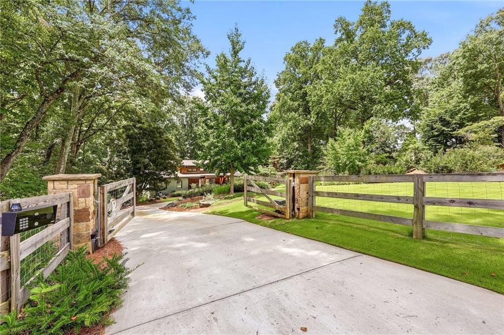 House in Flowery Branch, Georgia, United States 5 - 18601729
