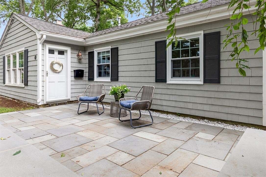 House in Barrington, Rhode Island, United States 2 - 18599755