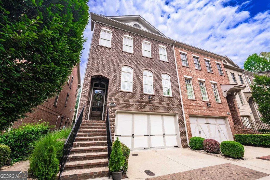 Townhouse in Alpharetta, Georgia, United States 3 - 18589076