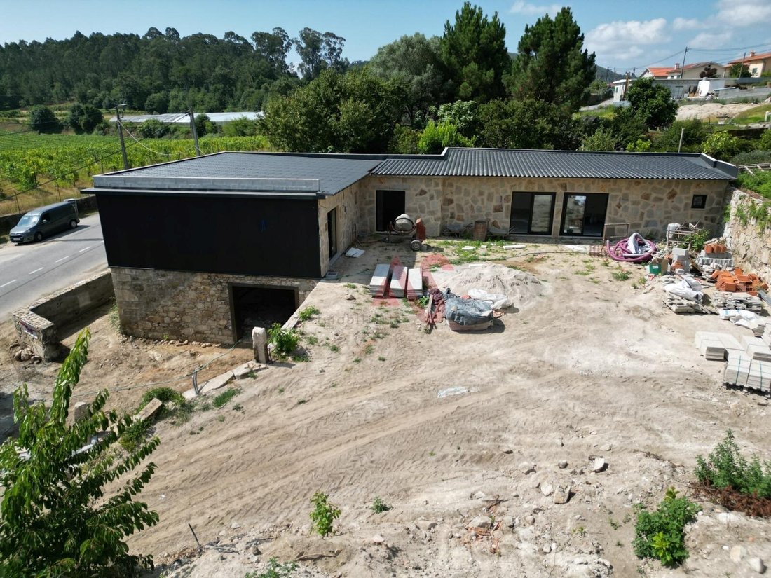 House in Pico de Regalados, Braga, Portugal 1 - 17283657