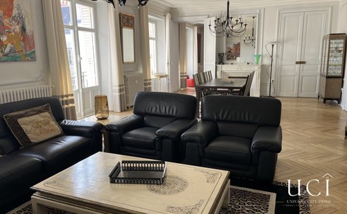 Appartamento a Centre Ville, Nantes, Francia 1