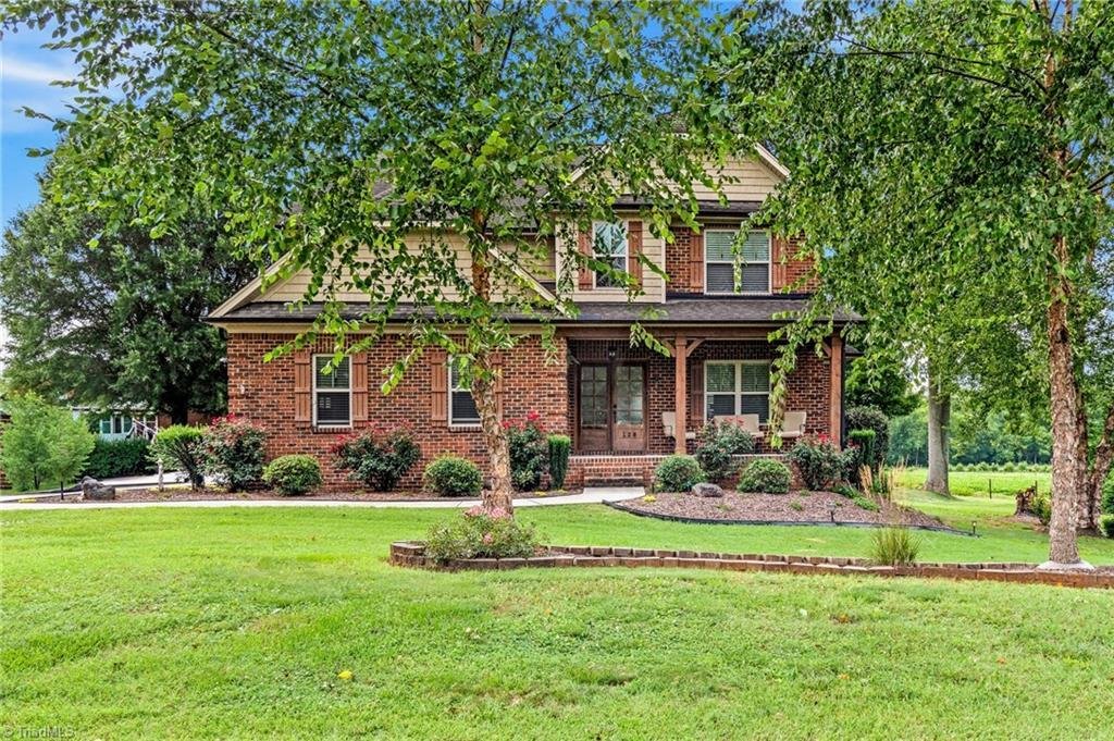 House in Advance, North Carolina, United States 1 - 18596753