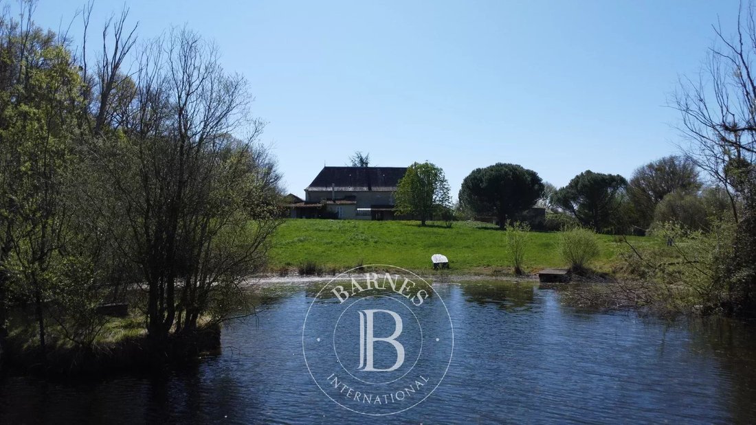 Finca en Poitiers, Nueva Aquitania, Francia 5 - 15065304