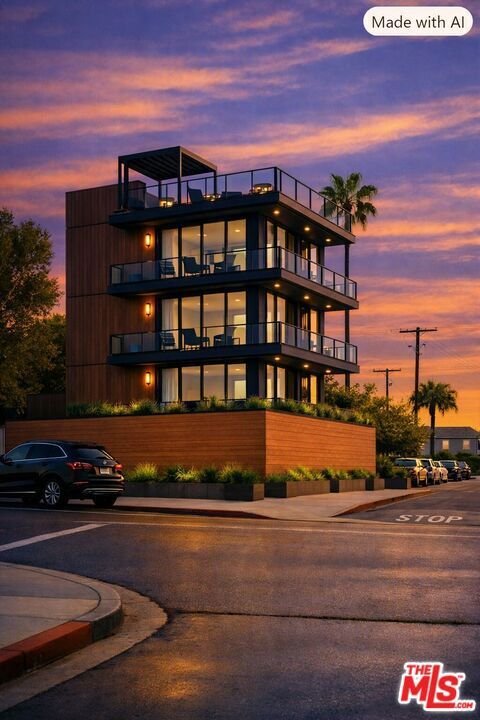 Los Angeles, California, United States 1 - 18433598