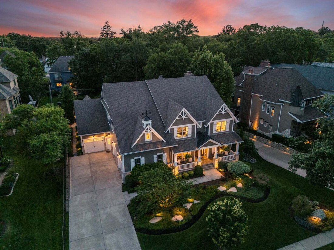 House in Naperville, Illinois, United States 3 - 18601458