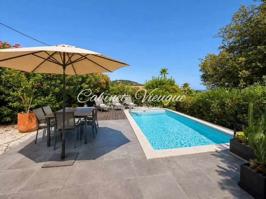 Villa in Grimaud, Provence-Alpes-Côte d'Azur, France 4 - 17764699
