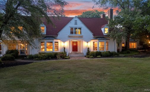 House in East Aurora, New York, United States 1