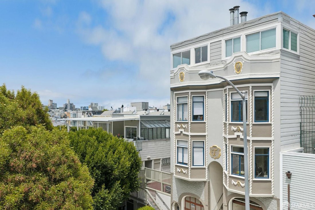 San Francisco, California, United States 4 - 18596502