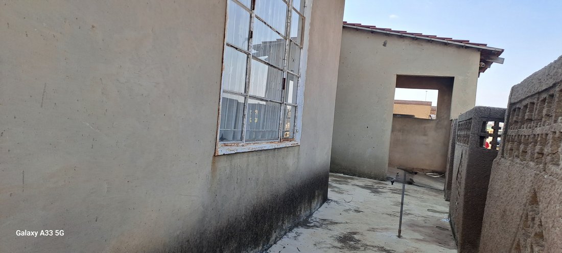 Casa di campagna a Città Metropolitana di Ekurhuleni, Gauteng, Sudafrica 1 - 18598866