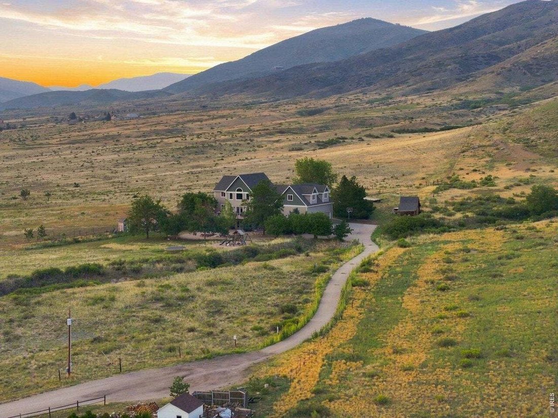 House in Loveland, Colorado, United States 1 - 18601582