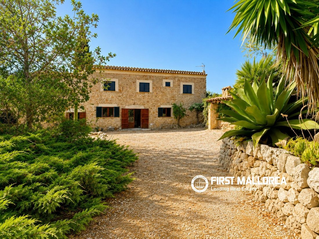 Country House in Costitx, Balearic Islands, Spain 2 - 18559732