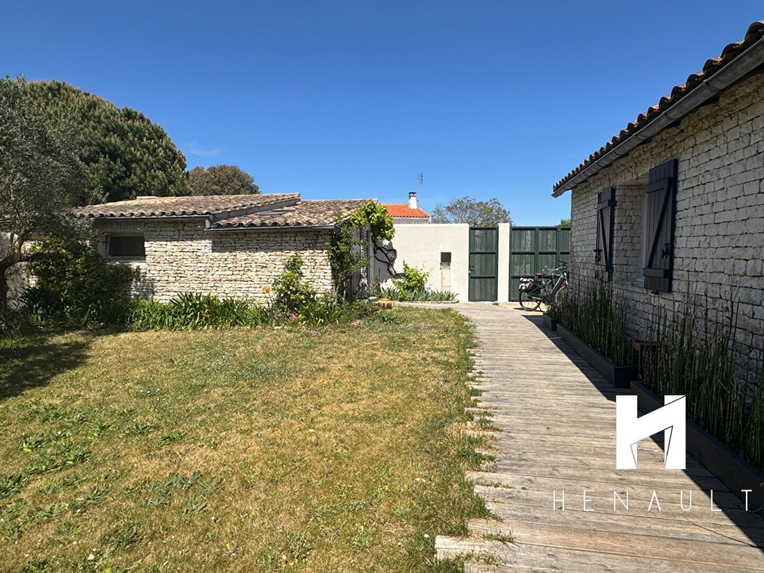 House in La Couarde-sur-Mer, Nouvelle-Aquitaine, France 4 - 18598132