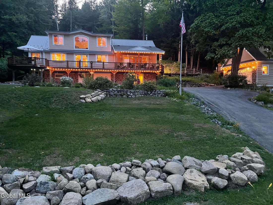 House in Hadley, New York, United States 3 - 18601140