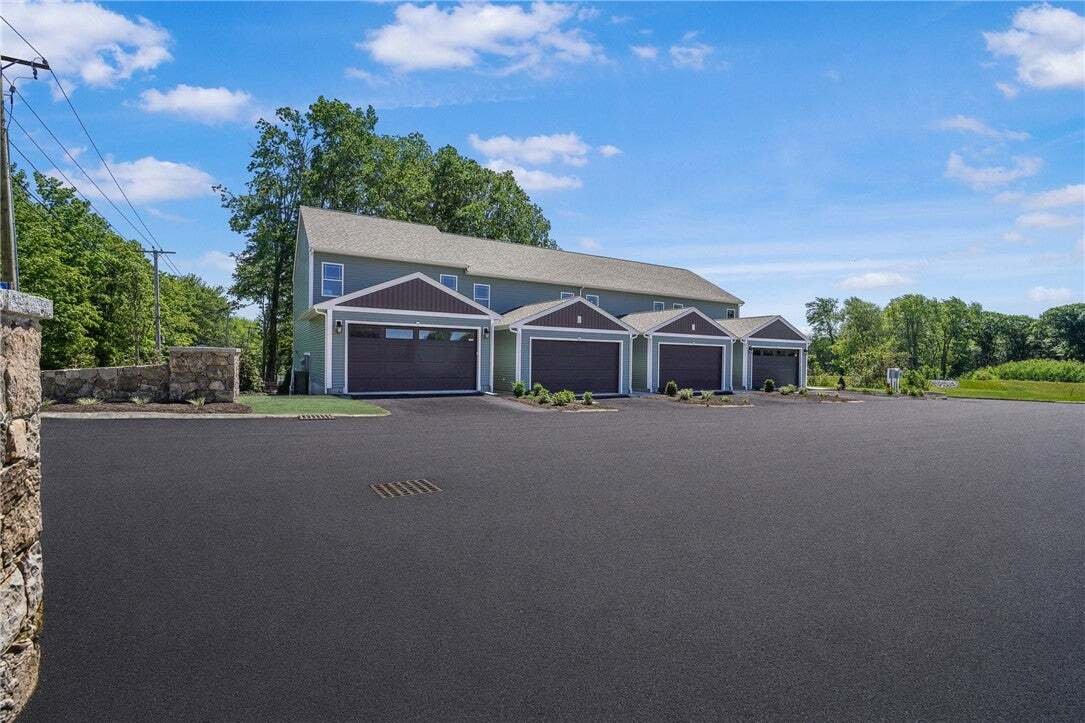Condo in Providence, Rhode Island, United States 3 - 18600025