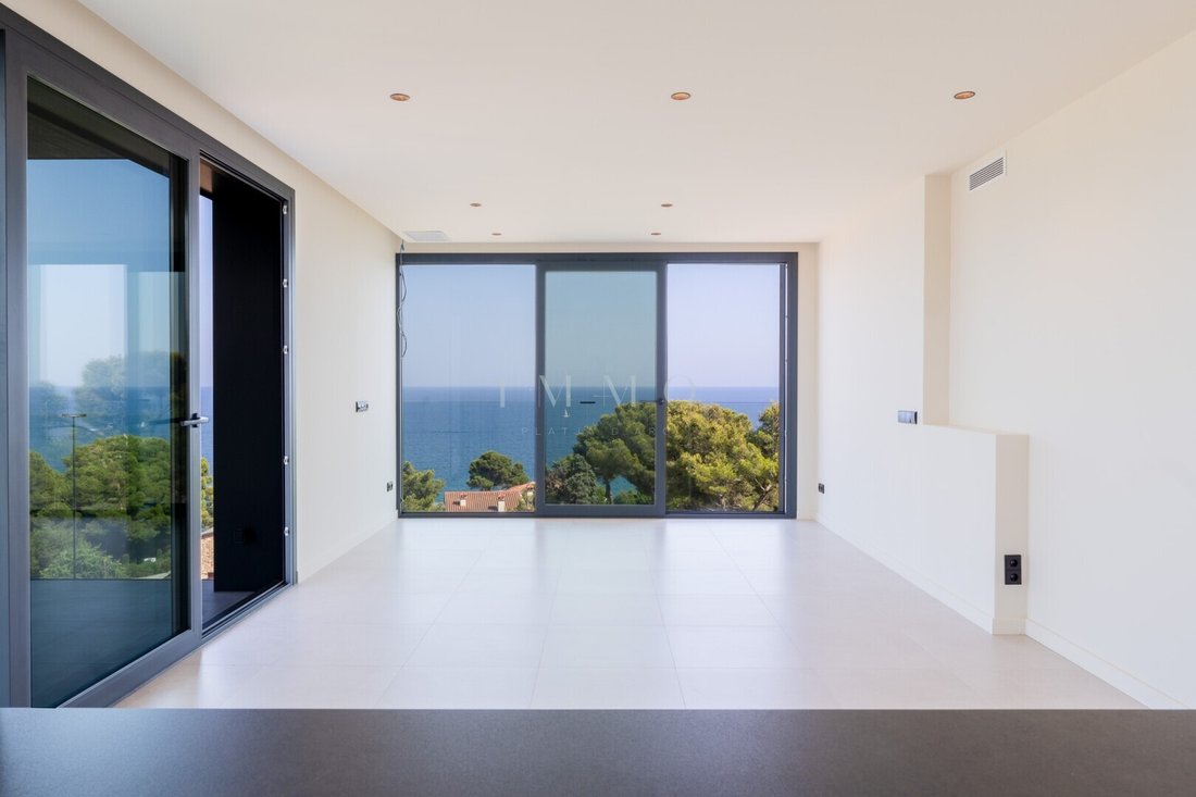 Apartment in Platja d'Aro, Catalonia, Spain 4 - 18597649