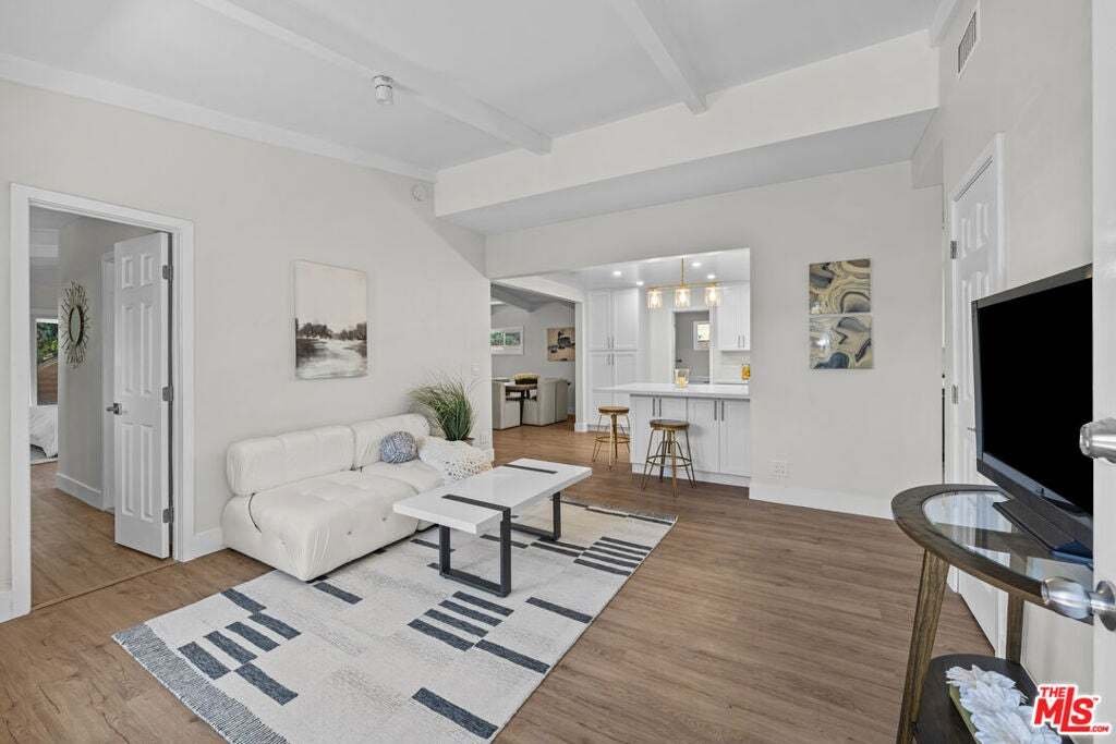 House in Los Angeles, California, United States 3 - 18601051