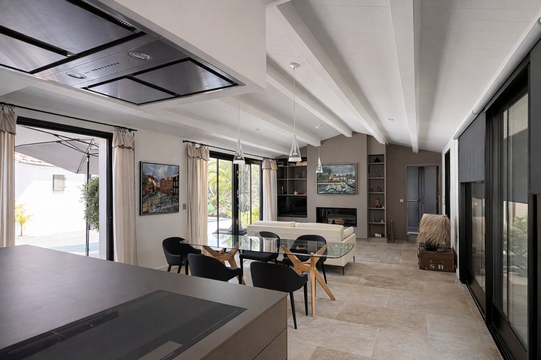 House in Le Bois-Plage-en-Ré, Nouvelle-Aquitaine, France 5 - 18598163
