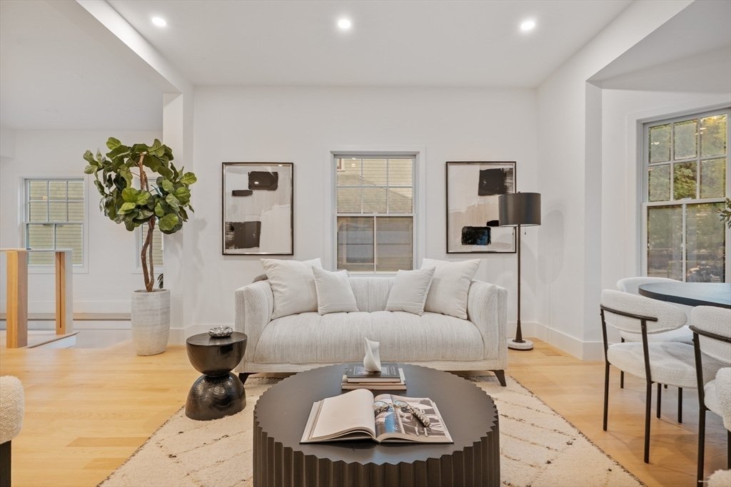 House in Brookline, Massachusetts, United States 4 - 18604009