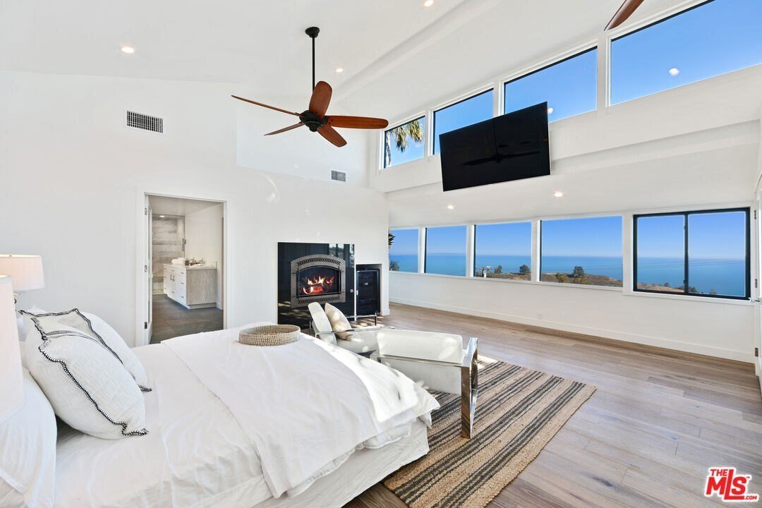 Land in Malibu, California, United States 1 - 18603748