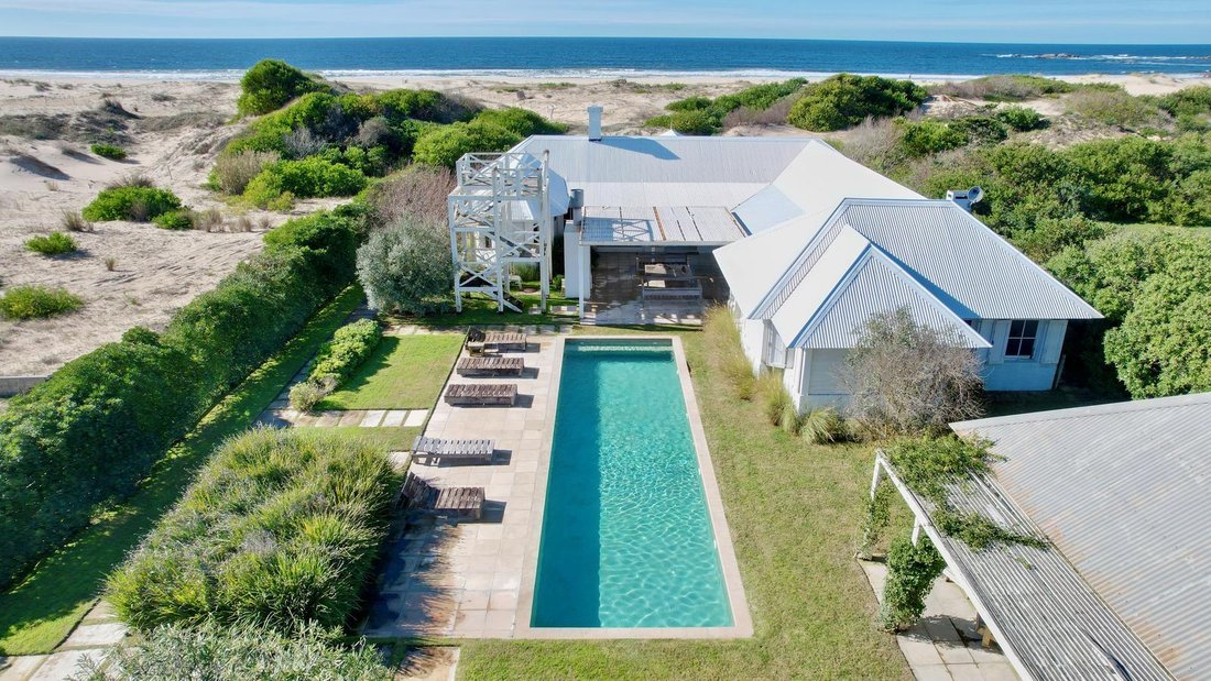 Maison à José Ignacio, Maldonado, Uruguay 1 - 18456672