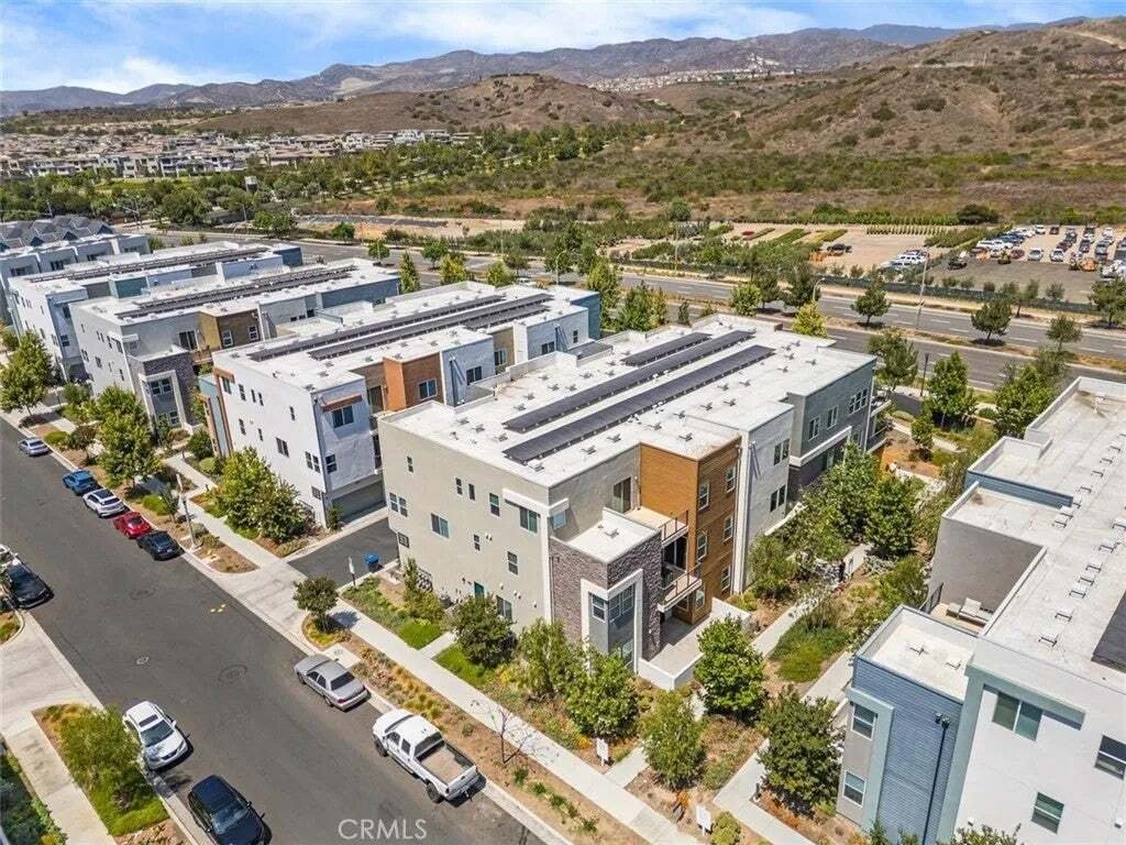 Condo in Irvine, California, United States 4 - 18601876