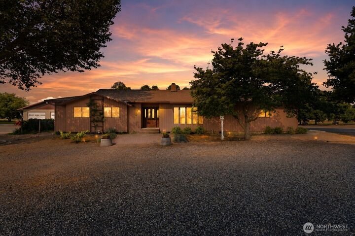 House in Pasco, Washington, United States 2 - 18603770