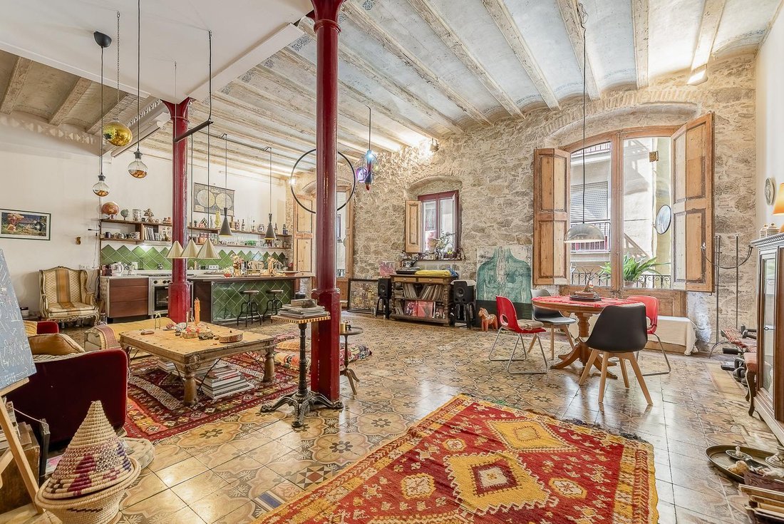 Apartment in Ciutat Vella, Barcelona, Spain 1 - 18598036