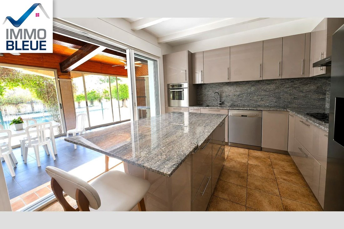 Villa in Plaines Saint Pierre-Saint Julien, Martigues, France 4 - 18598087