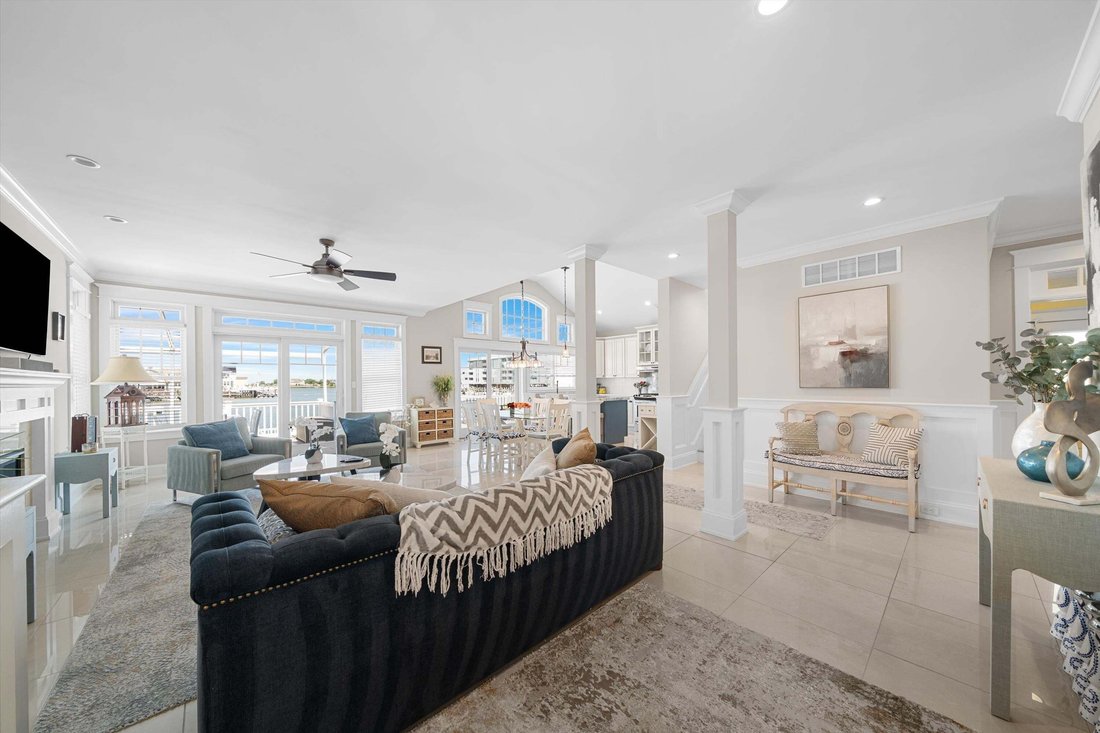 House in Stone Harbor, New Jersey, United States 3 - 18599604