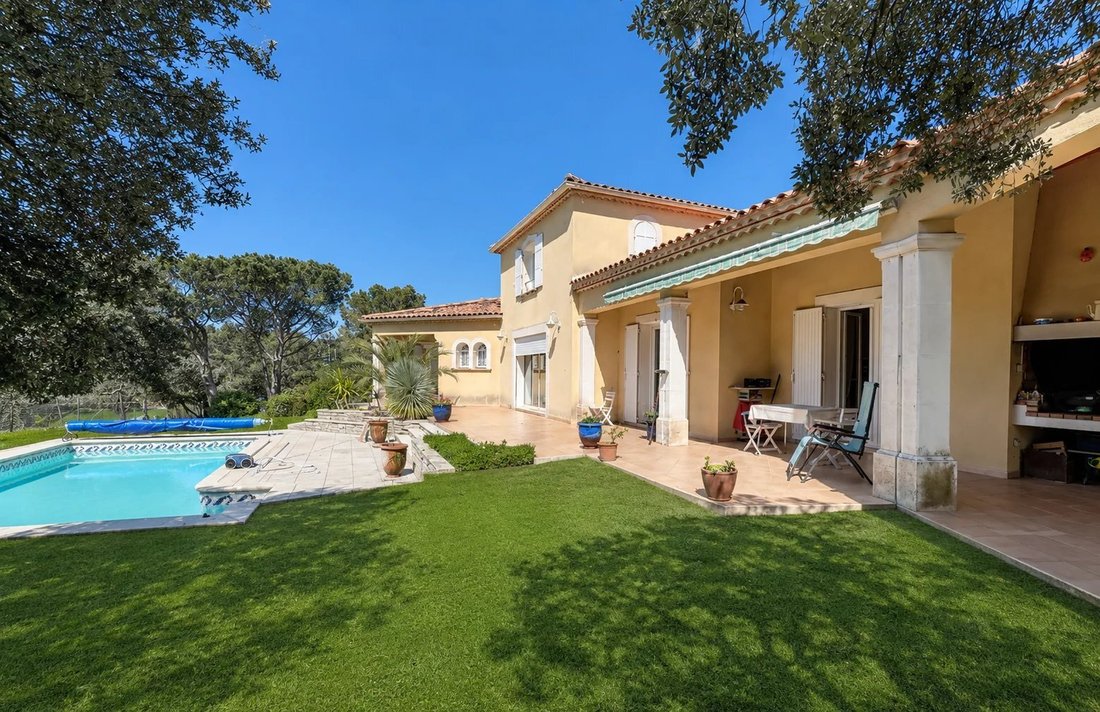 Villa in Langlade, Occitania, France 2 - 18598324