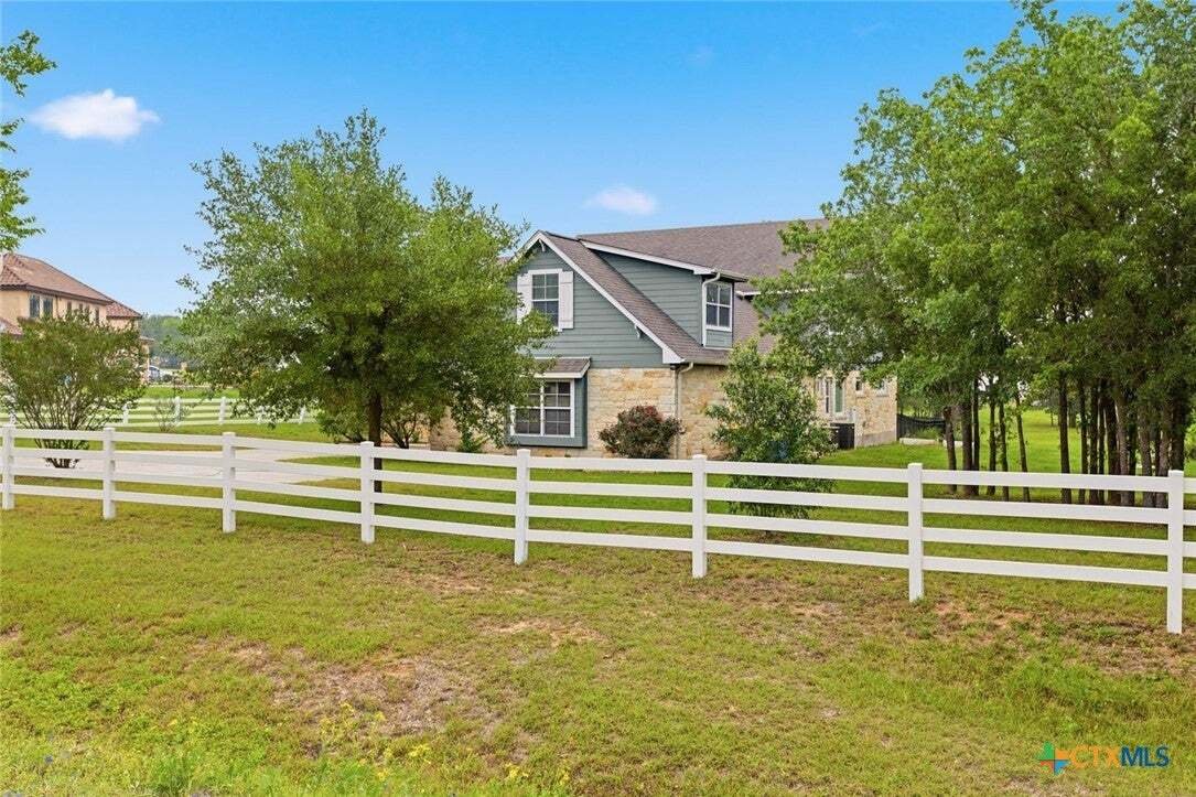 House in Cedar Creek, Texas, United States 5 - 18600329
