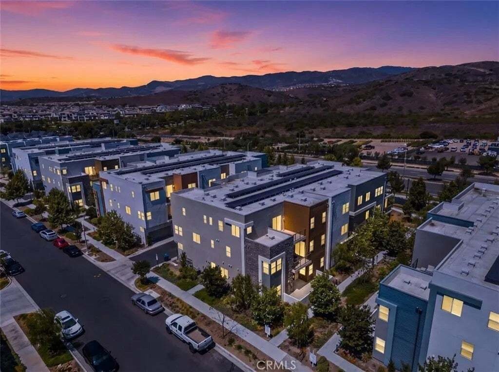 Condo in Irvine, California, United States 3 - 18601876