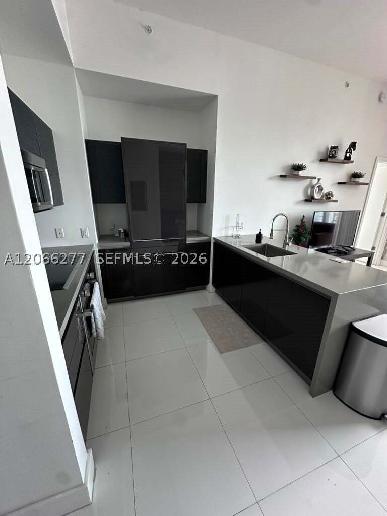 Condo in Miami, Florida, United States 5 - 18596758