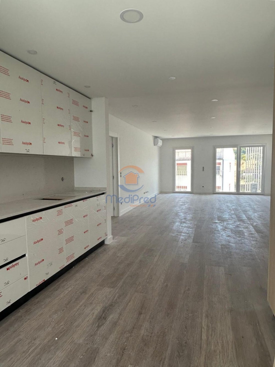 Apartment in Ramada e Canecas, Lisbon, Portugal 1 - 18598518